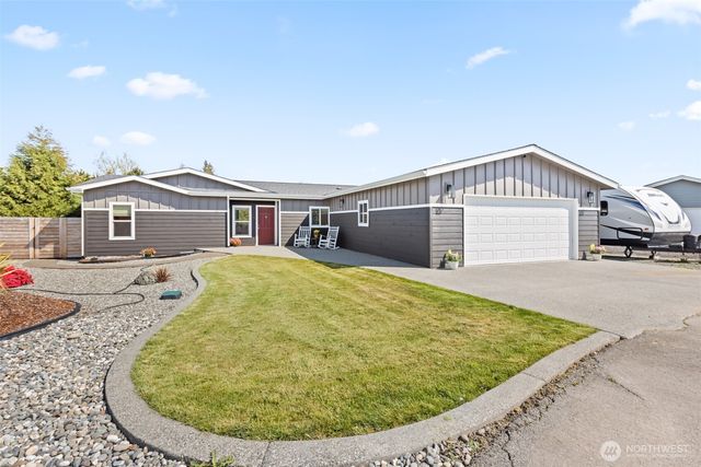 133 Peregrine Lane, Sequim, WA 98382