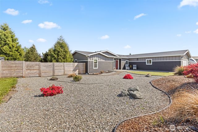 133 Peregrine Lane, Sequim, WA 98382