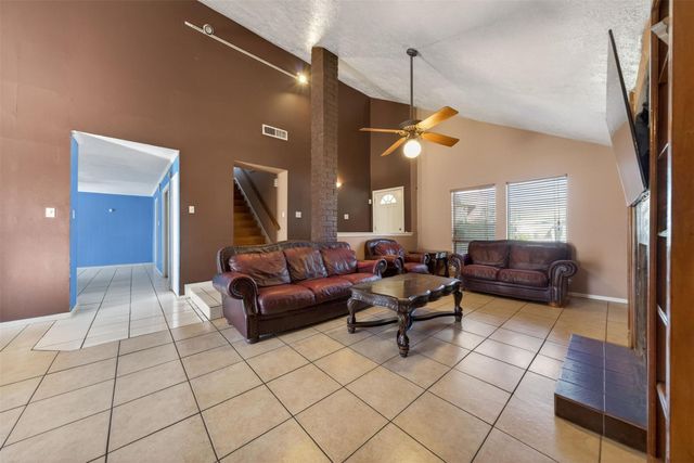 7130 Rio Blanco Drive, Houston, TX 77083