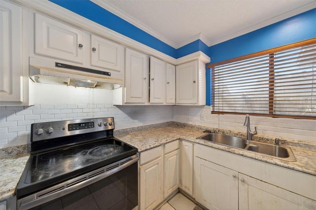 7130 Rio Blanco Drive, Houston, TX 77083