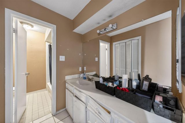 7130 Rio Blanco Drive, Houston, TX 77083