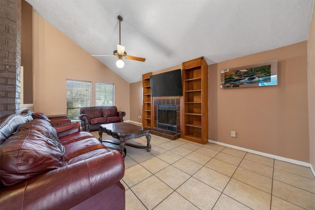 7130 Rio Blanco Drive, Houston, TX 77083