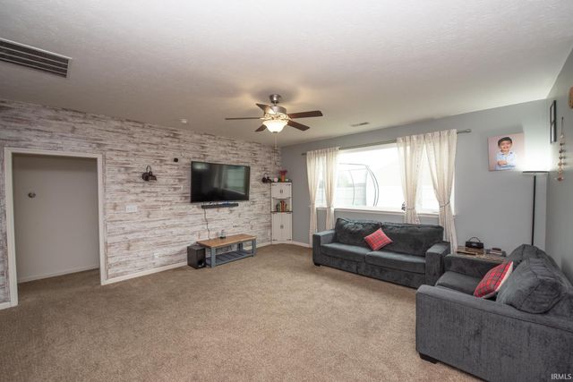 3107 Bond Drive, Lafayette, IN 47909