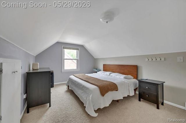 2934 N Altadena Avenue, Royal Oak, MI 48073