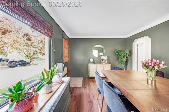 2934 N Altadena Avenue, Royal Oak, MI 48073