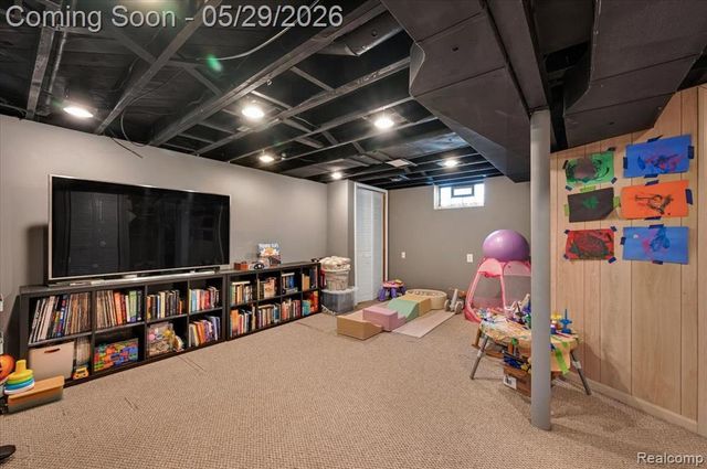 2934 N Altadena Avenue, Royal Oak, MI 48073