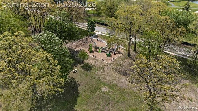 2934 N Altadena Avenue, Royal Oak, MI 48073