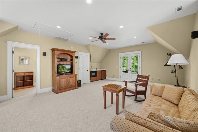 502 Wind Flower Drive, Sunset, SC 29685