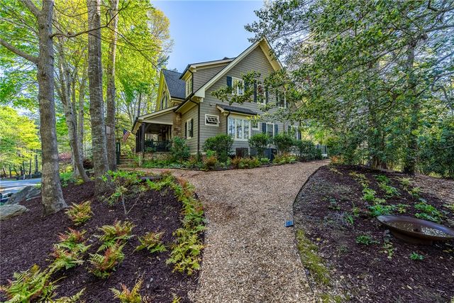 502 Wind Flower Drive, Sunset, SC 29685