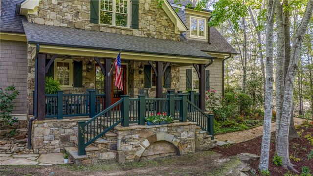502 Wind Flower Drive, Sunset, SC 29685