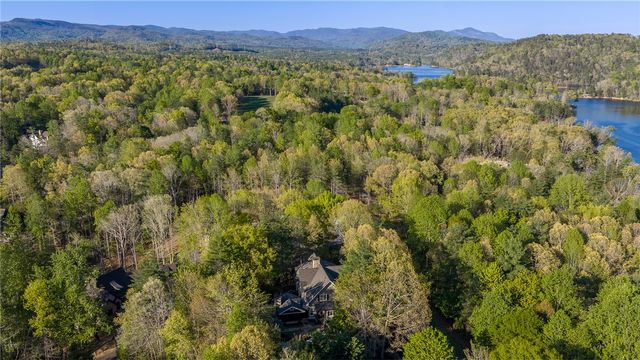 502 Wind Flower Drive, Sunset, SC 29685
