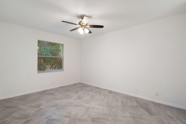 2055 46th Avenue, Vero Beach, FL 32966