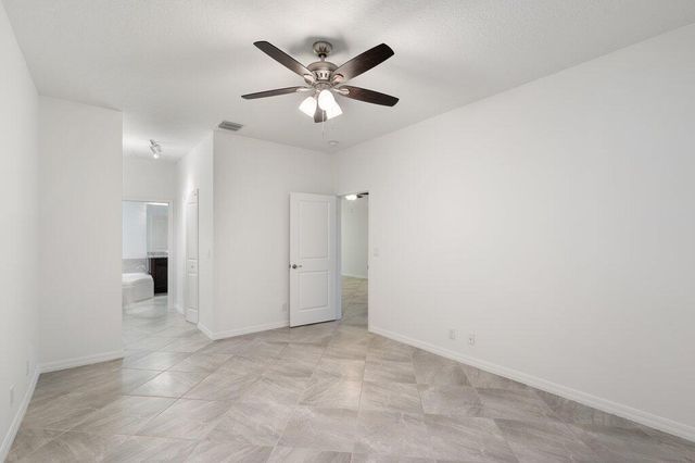 2055 46th Avenue, Vero Beach, FL 32966