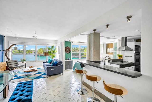 9102 W Bay Harbor Drive 3C, Bay Harbor Islands, FL 33154