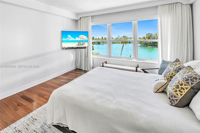 9102 W Bay Harbor Drive 3C, Bay Harbor Islands, FL 33154