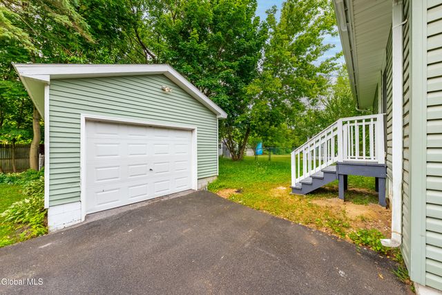 32 Carroll Avenue, Albany, NY 12203