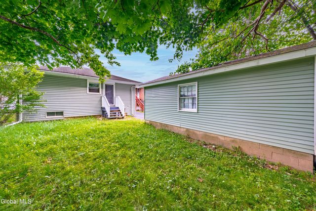 32 Carroll Avenue, Albany, NY 12203