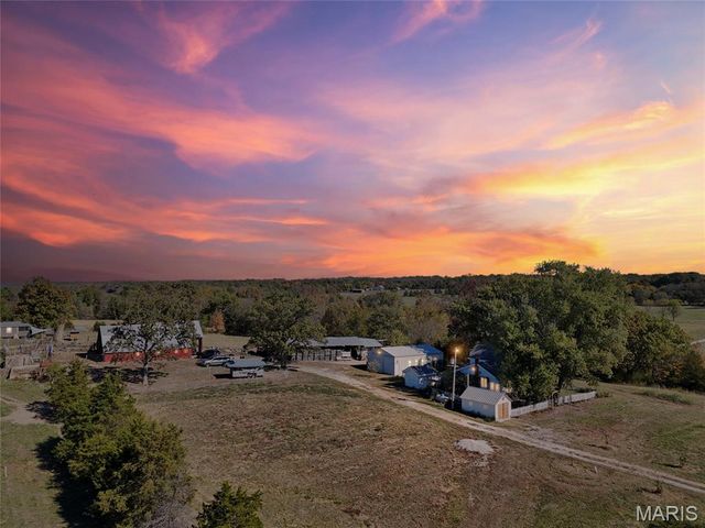 6933 Russell Road, Hillsboro, MO 63050