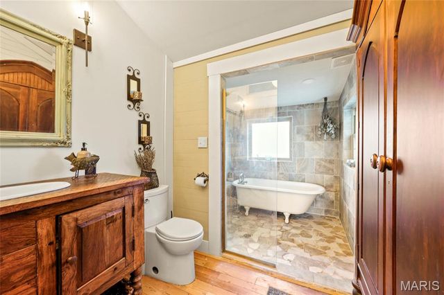 6933 Russell Road, Hillsboro, MO 63050