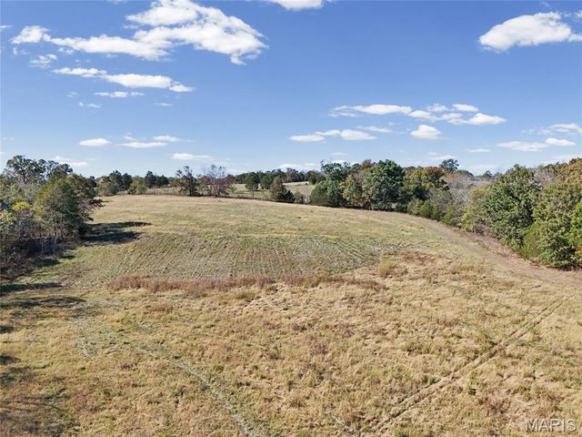 6933 Russell Road, Hillsboro, MO 63050