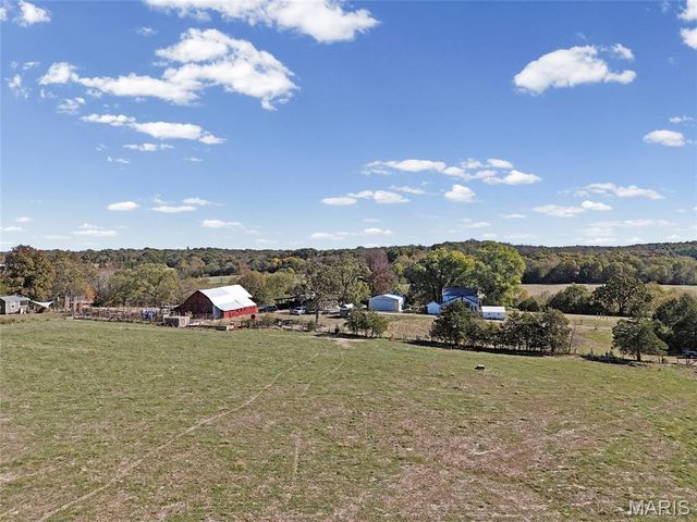 6933 Russell Road, Hillsboro, MO 63050