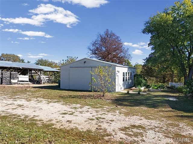 6933 Russell Road, Hillsboro, MO 63050