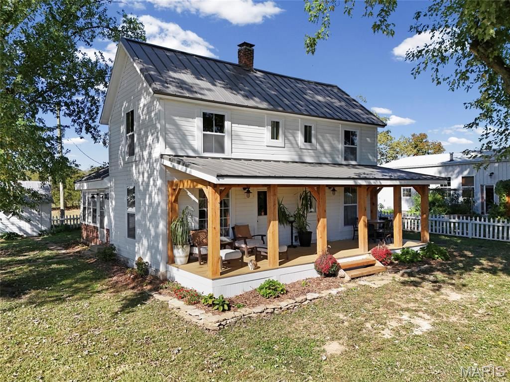 6933 Russell Road, Hillsboro, MO 63050
