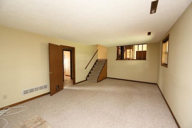 55 Gideon Court, Howard, OH 43028