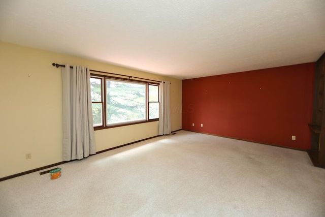 55 Gideon Court, Howard, OH 43028