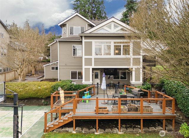 9968 184th Avenue NE, Redmond, WA 98052