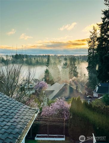 9968 184th Avenue NE, Redmond, WA 98052