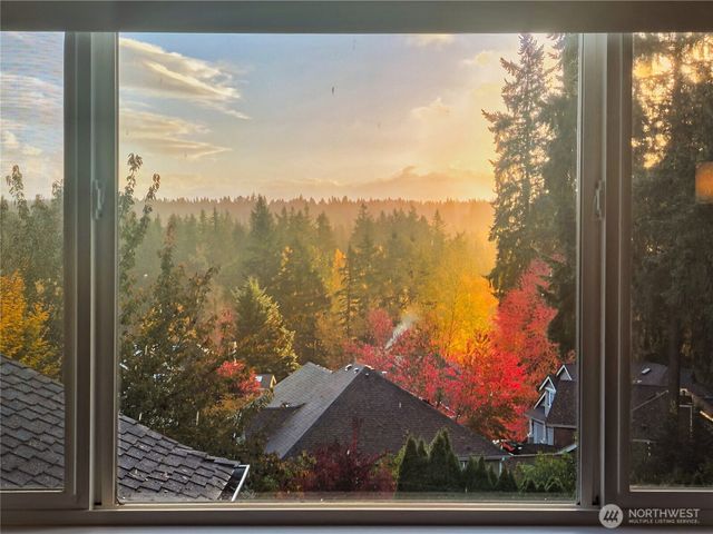 9968 184th Avenue NE, Redmond, WA 98052