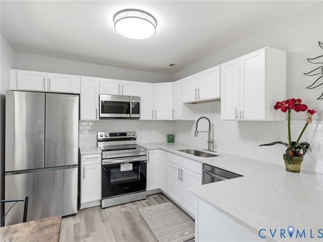 2427 Caddie Ln, Henrico, VA 23223