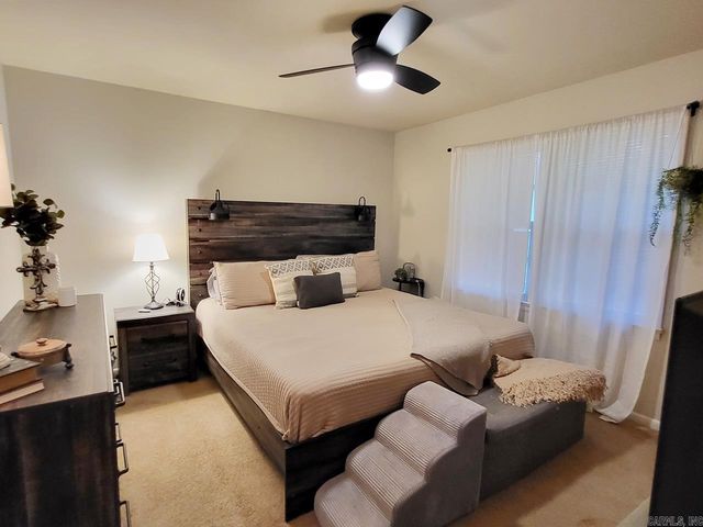 1136 Walnut St, Jonesboro, AR 72401