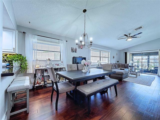 513 HAMMOCK PINE BOULEVARD, Clearwater, FL 33761