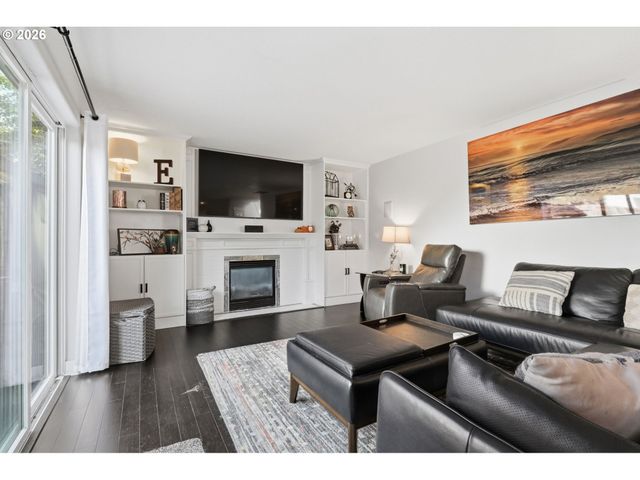16418 Se ORCHARD VIEW Ln, Damascus, OR 97089