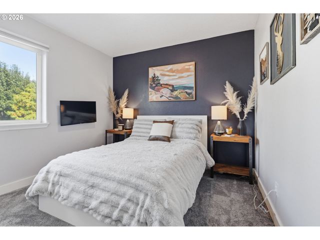 16418 Se ORCHARD VIEW Ln, Damascus, OR 97089