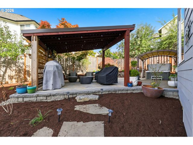 16418 Se ORCHARD VIEW Ln, Damascus, OR 97089
