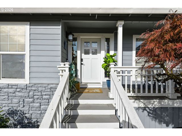 16418 Se ORCHARD VIEW Ln, Damascus, OR 97089