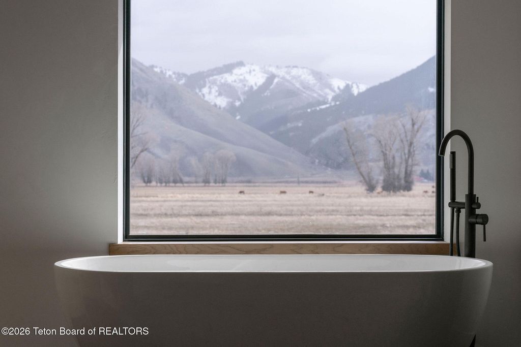 2055 LOG CABIN CLB Road, Jackson, WY 83001 photo 18