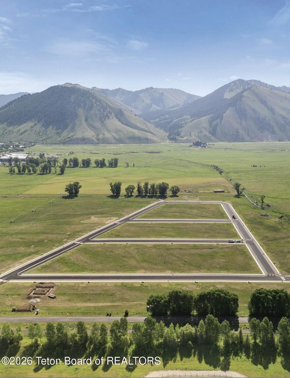 2055 LOG CABIN CLB Road, Jackson, WY 83001 photo 27