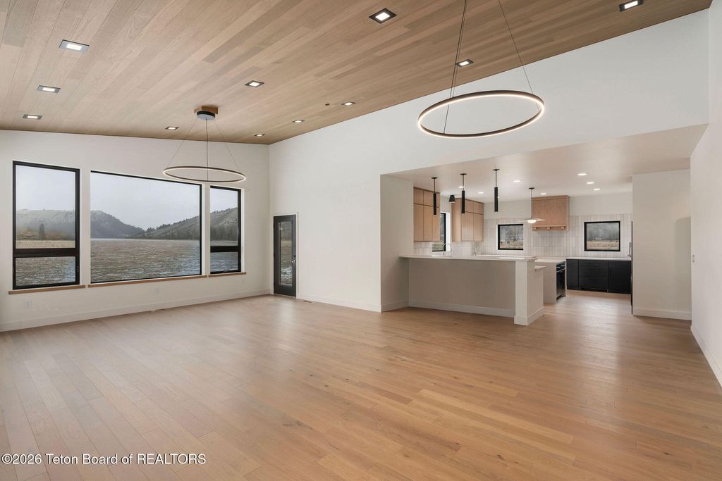 2055 LOG CABIN CLB Road, Jackson, WY 83001 photo 4