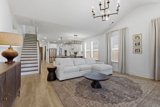 3215 Starwood Dr, Murfreesboro, TN 37129