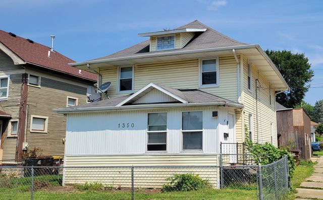 1350 Greenwood Avenue, Rockford, IL 61107