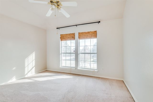 911 Harwood Court, Euless, TX 76039