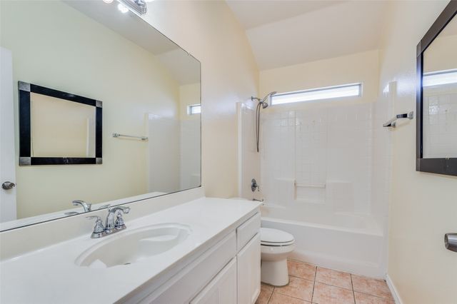 911 Harwood Court, Euless, TX 76039