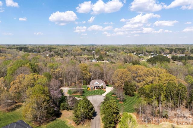 620 Garden Hill Court, Rock Hill, SC 29732