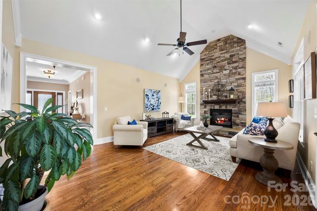 620 Garden Hill Court, Rock Hill, SC 29732