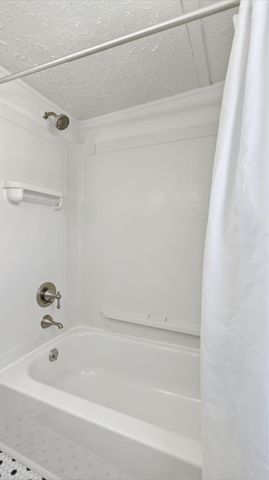 1516 S Kimbrough Avenue, Springfield, MO 65807