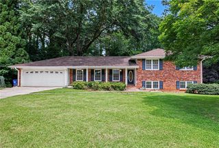 3135 Wanda Woods Drive, Atlanta, GA 30340